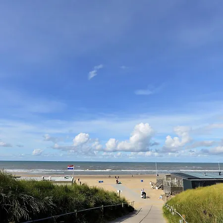 Appartement Uniquely Located With A Sea View Just A Few Metres From The North Sea