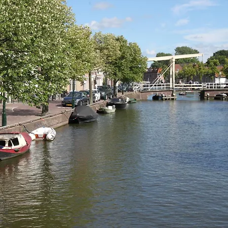 Uniquely Located With A Sea View Just A Few Metres From The North Sea Appartement